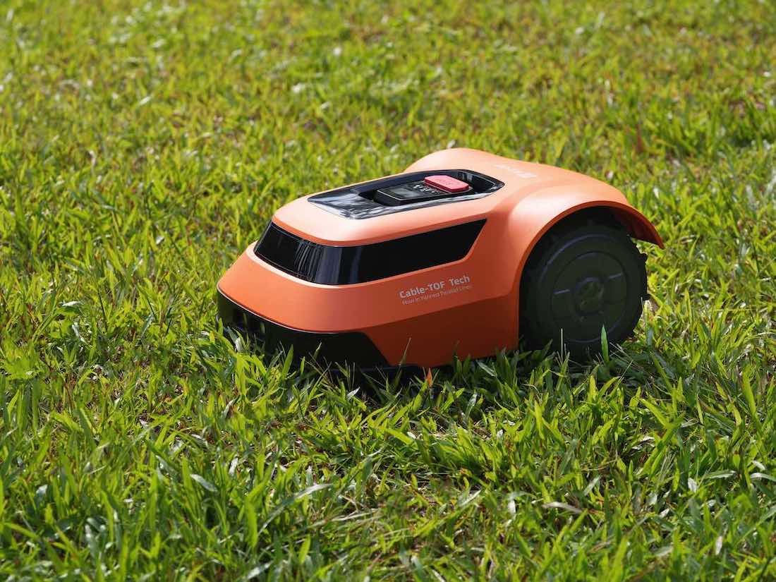 EZVIZ RM600 robottileikkuri (600 m2)